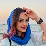 ثمینه کاسگی