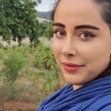 عاطفه دهقانی