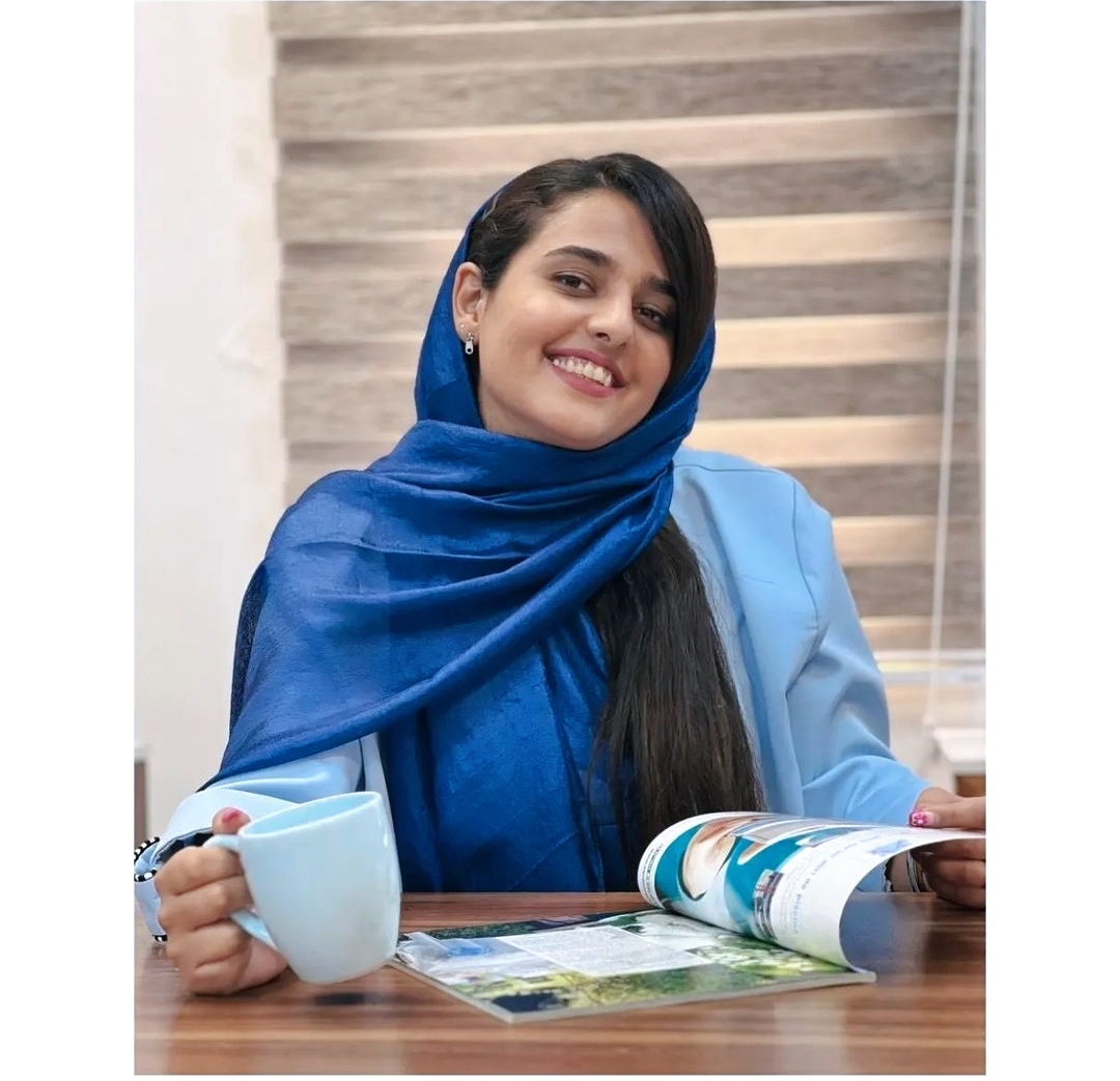 فرزانه کارکن